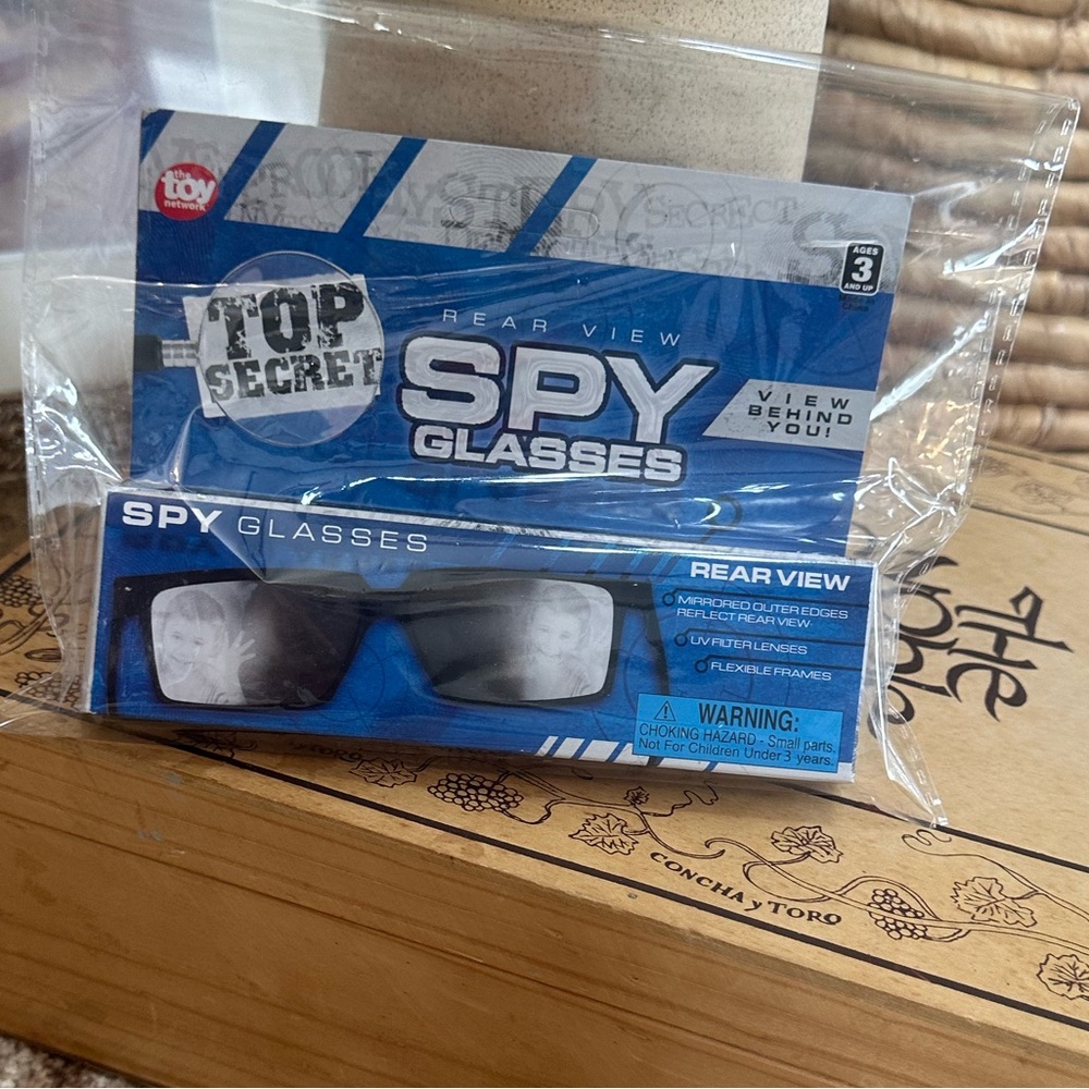 New Children’s Detective Spy Glasses Rear View Top Secret UV Sunglasses - Picture 10 of 11